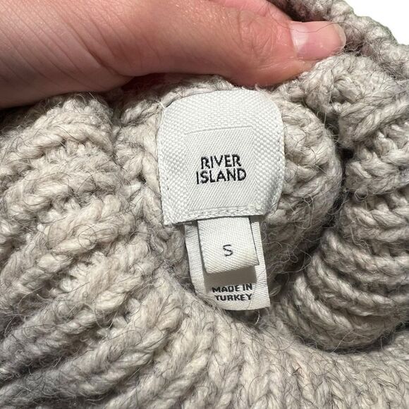 River island chunky knit layered sweater dress. Size small - Picture 3 of 9